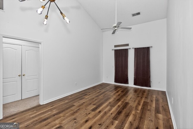 Building Photo - 304 Fox Overlook