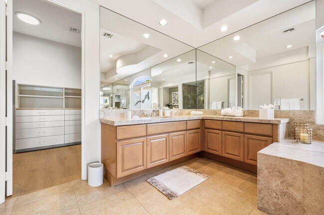Building Photo - 48474 Vista Palomino
