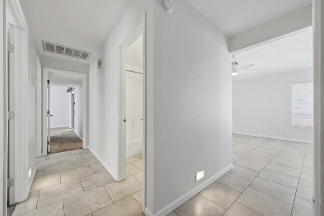 Building Photo - 3817 W Camino Real