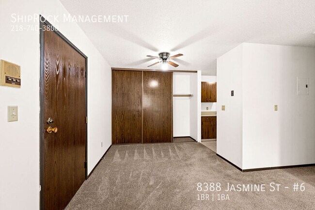 Building Photo - 8388 Jasmine St