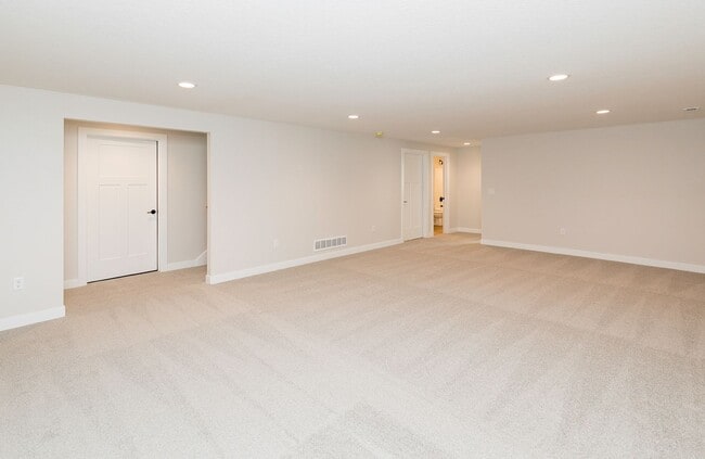 Building Photo - Luxury Living at The Crossings: Your Dream...