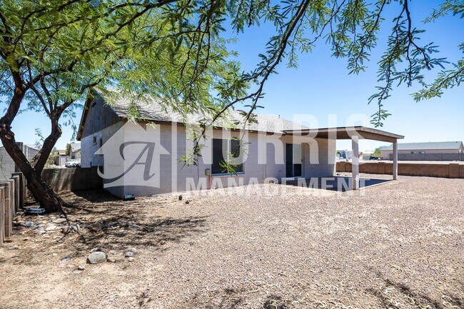 Building Photo - 10493 W Arivaca Dr