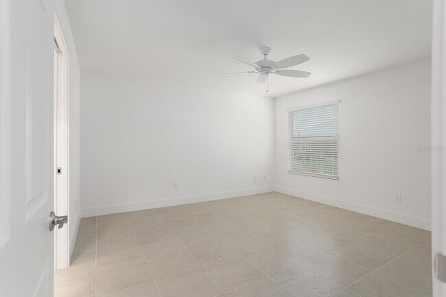 Building Photo - 6385 Danielson Lp