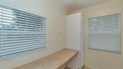 Building Photo - 39953 Sunburst Dr