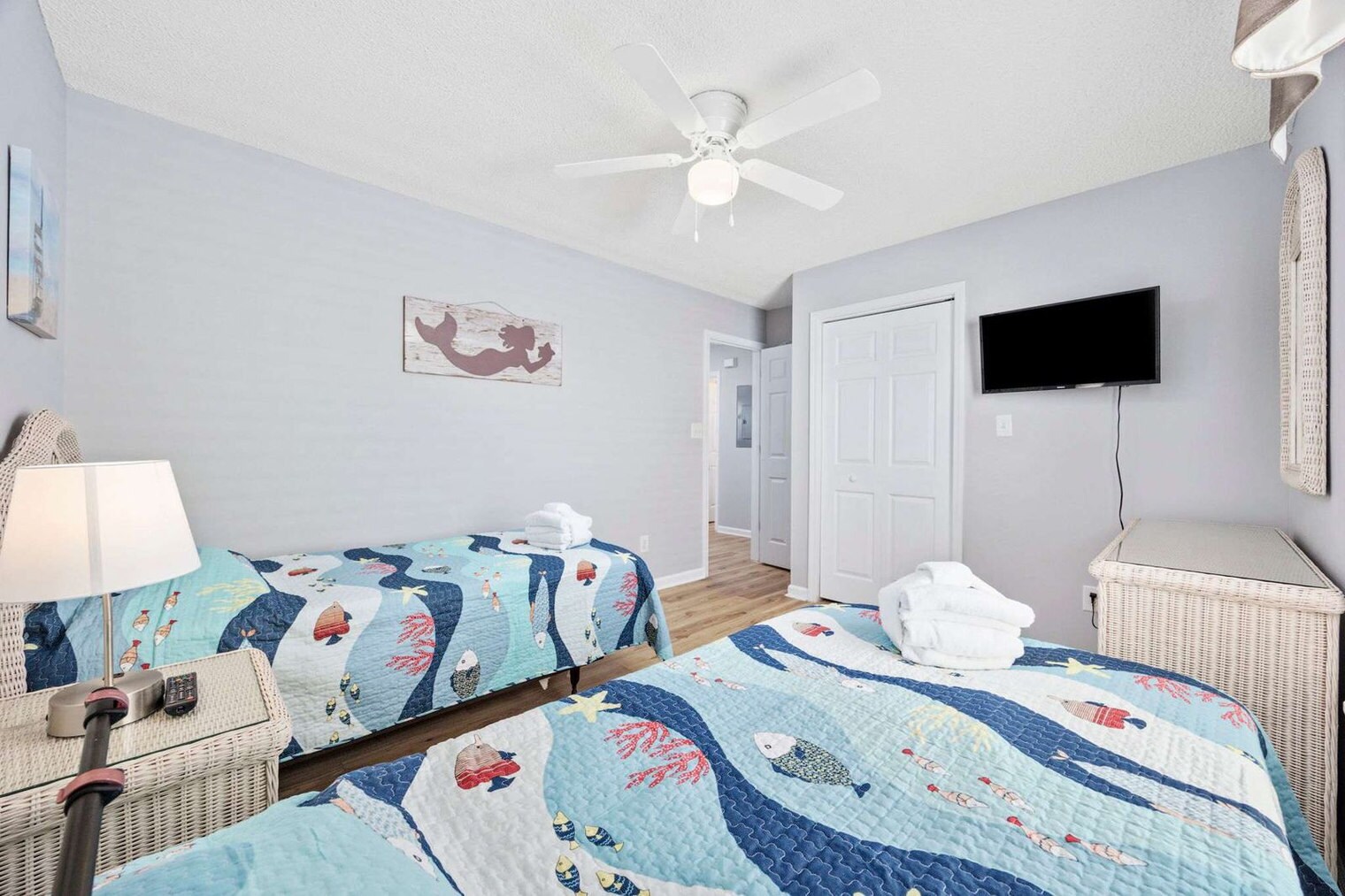 Building Photo - 111B S Yaupon Dr