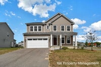 Building Photo - 592 Courtright Dr