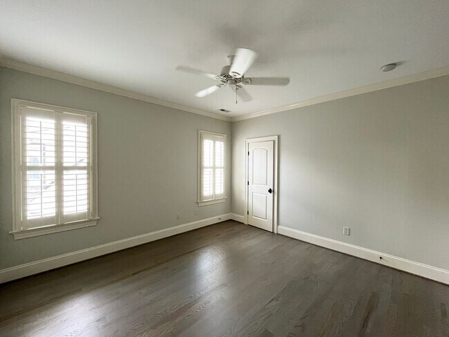 Building Photo - 535 Guilford Cir