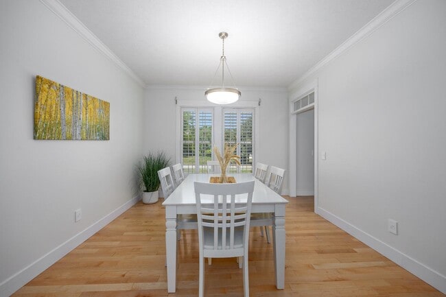 Building Photo - 4440 Whitewood Farms Dr NE