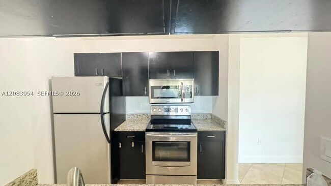 Building Photo - 1739 Village 106 Vlg