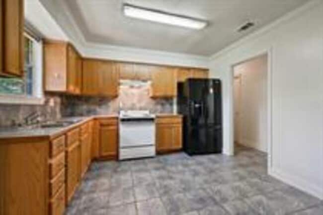 Building Photo - 3098 Drusilla Ln