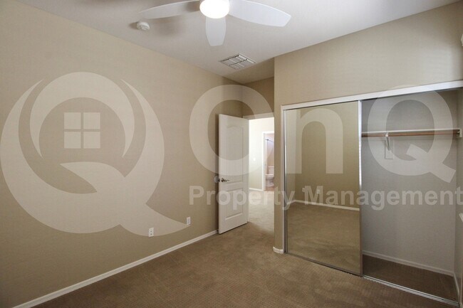 Building Photo - 3831 E Zion Pl