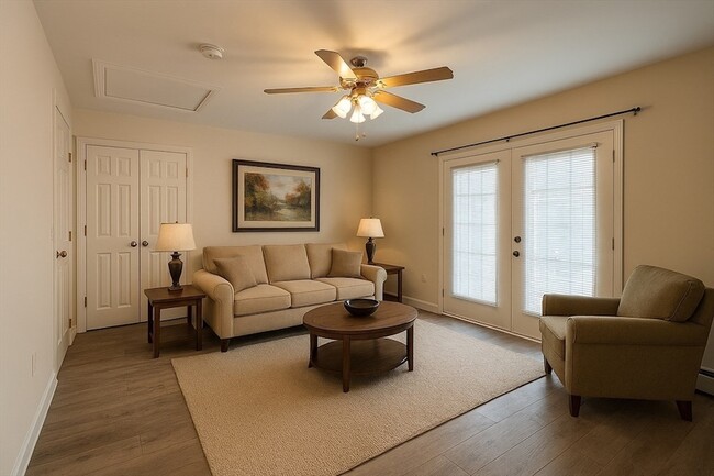 Building Photo - 5 Concord Ct