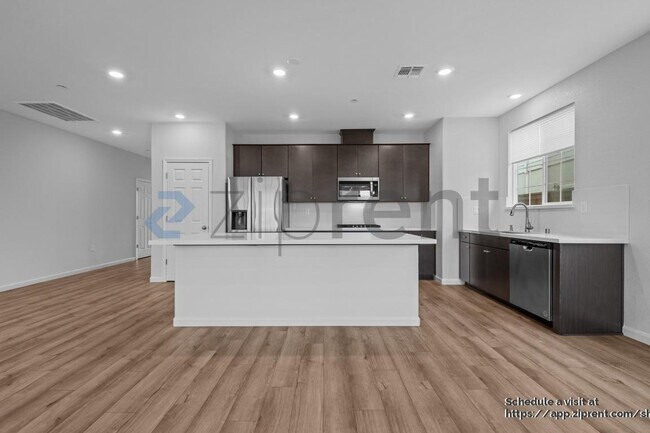 Building Photo - 6006 Driver Ct