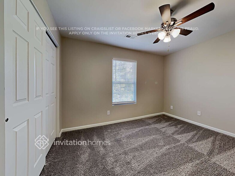 Building Photo - 2734 Highland Park Dr