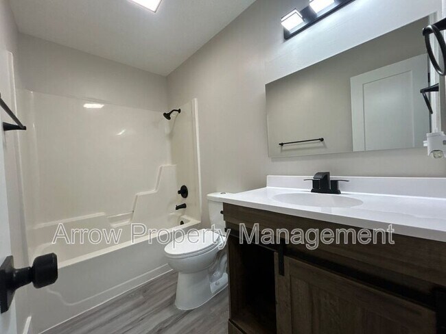 Building Photo - 1230 S Jackson St