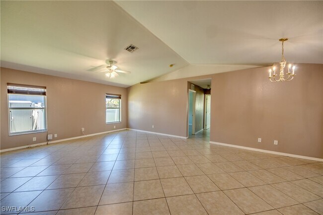 Building Photo - 1601 SW 19th St