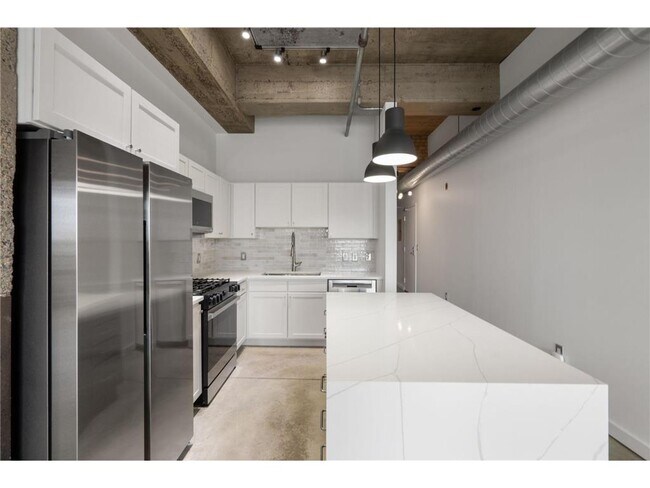Building Photo - 901 N 3rd St