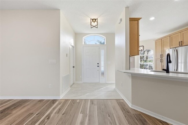 Building Photo - 4506 Waterside Pointe Cir