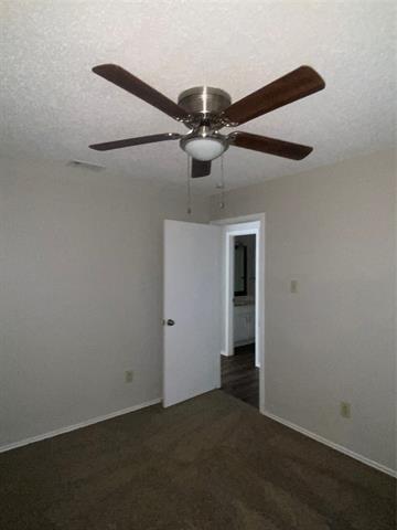 Building Photo - 825 Springfield Dr