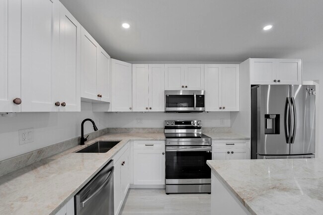 Building Photo - 1279 Beach Rd