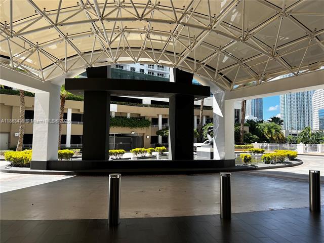 Building Photo - 901 Brickell Key Blvd