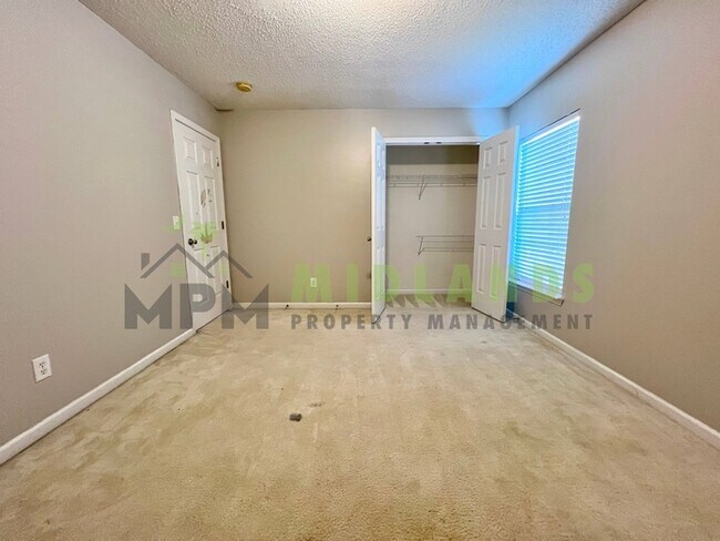 Building Photo - 101 Baltic Ct