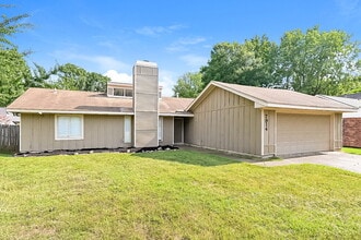 Building Photo - 7914 Terry Franklin Dr