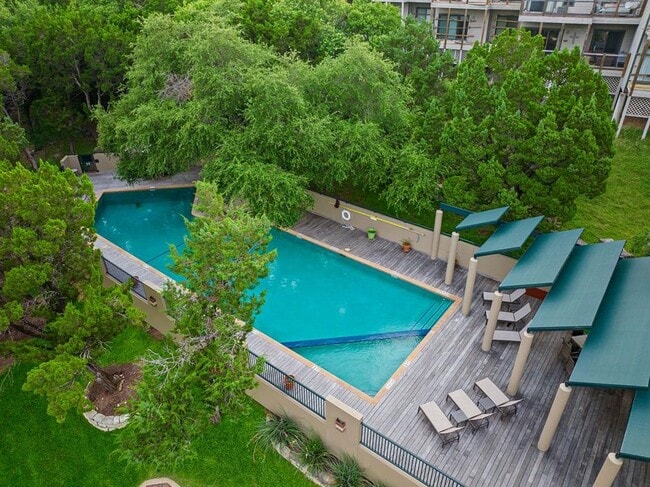 Building Photo - 1707 Spyglass Dr