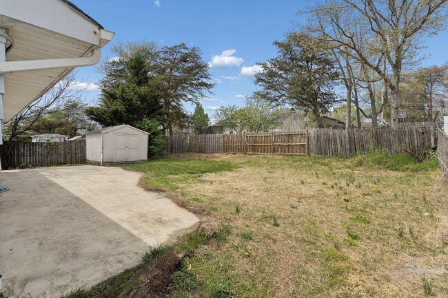 Building Photo - 30 Girard Ave