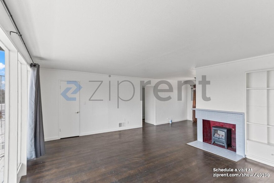 Building Photo - 1257 77th Ave