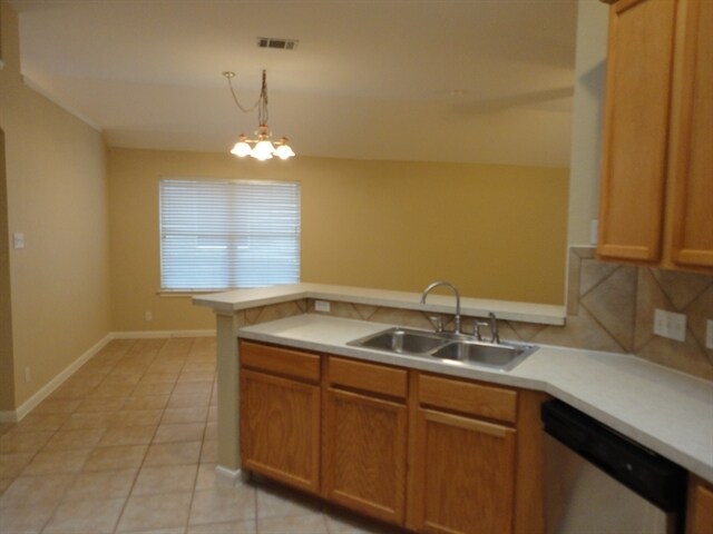 Building Photo - 2116 Faldo Ln