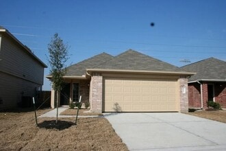 Building Photo - 5819 Long Arbor Ln