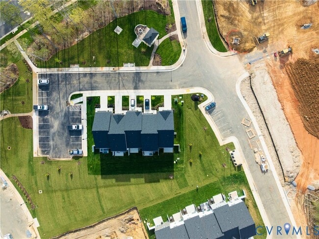 Building Photo - 10660 Wrexham Townes Vw