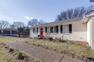 Building Photo - Charming 2 Bedroom Rental Home in Nashville with 1500 Sq Ft - Must See!