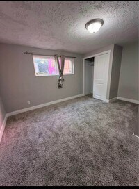 Building Photo - 6046 S Zodiac Dr