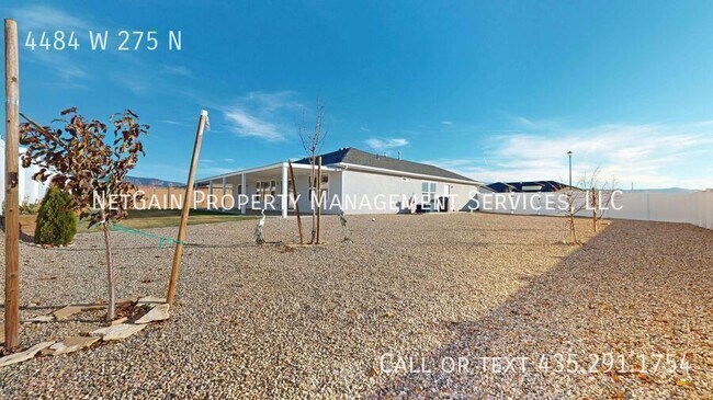 Building Photo - 4484 W 275 N