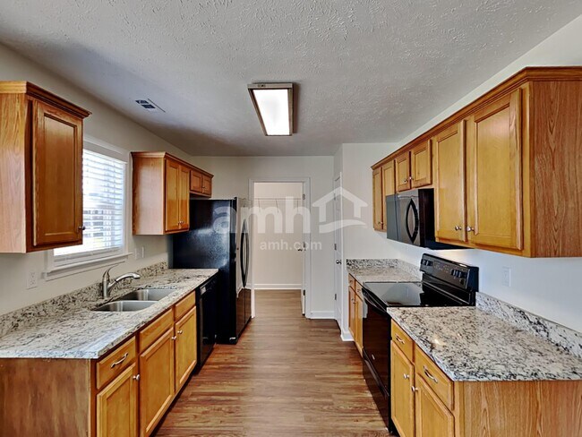 Building Photo - 515 Stetson Ct