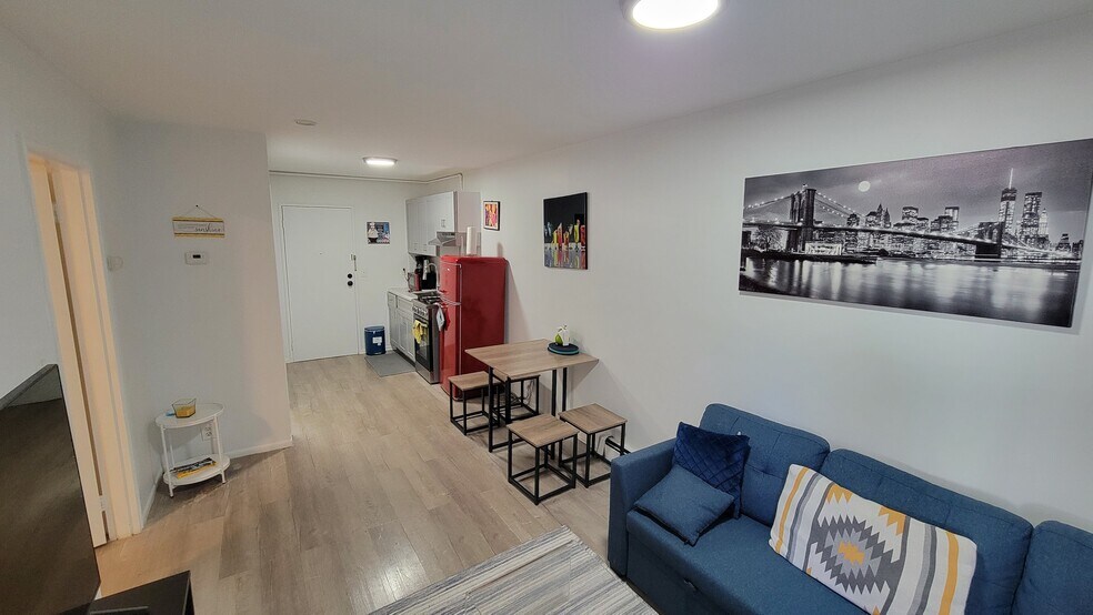 Building Photo - 6105 Palisade Ave