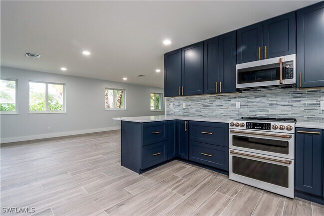 Building Photo - 27642 Imperial Shores Blvd