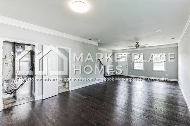 Building Photo - 1803 1/2 N 28th St