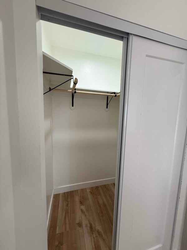 Building Photo - 4925 E San Rafael St