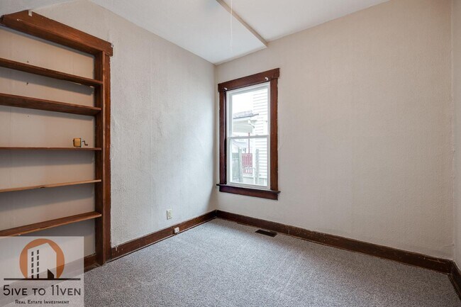 Building Photo - 1203 Arbor Ave