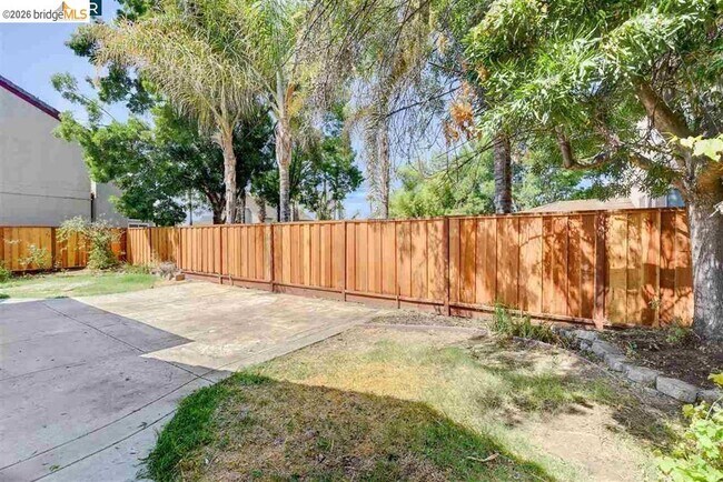 Building Photo - 2436 Pismo Ct