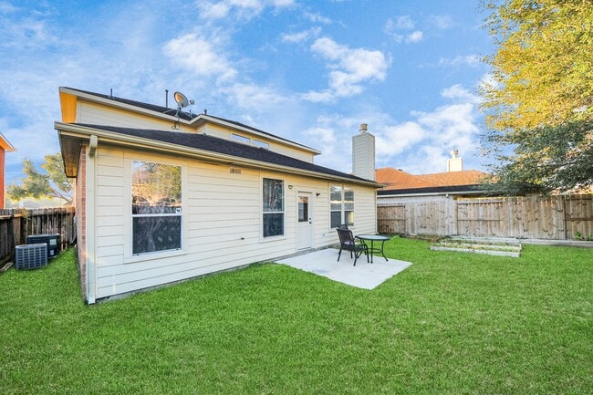 Building Photo - 822 Glen Abbey Dr