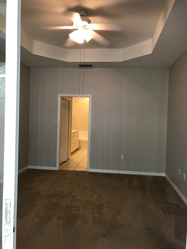 Building Photo - 1727 San Silvestro Dr
