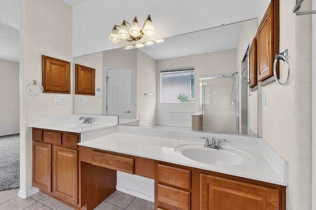 Building Photo - 9155 Ventana Azul Ave NW