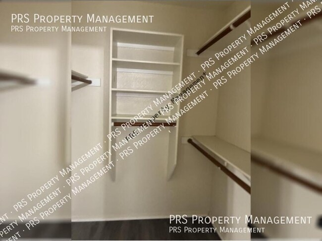 Building Photo - 749 S Monterey St