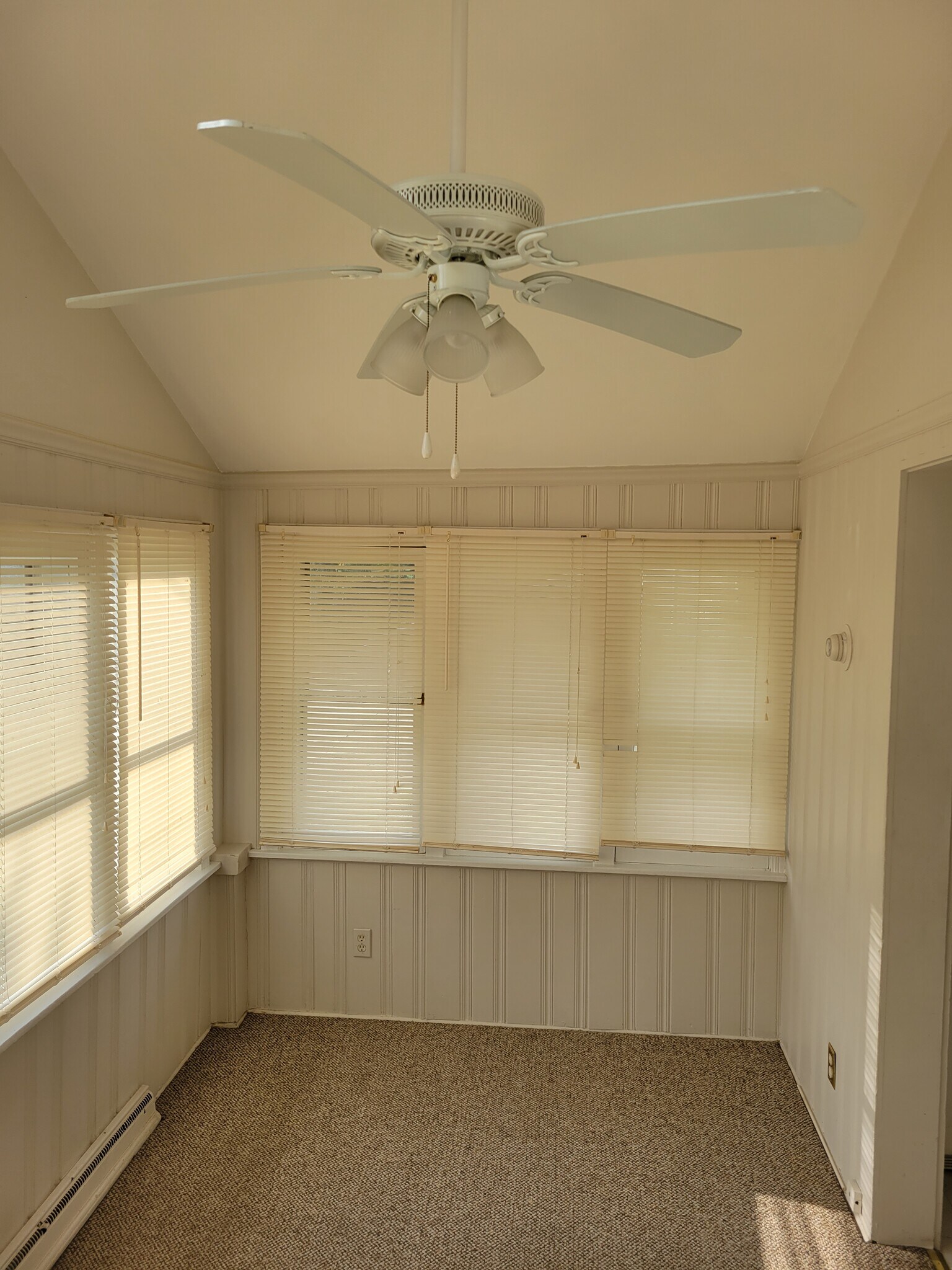 Building Photo - 1448 Massillon Rd