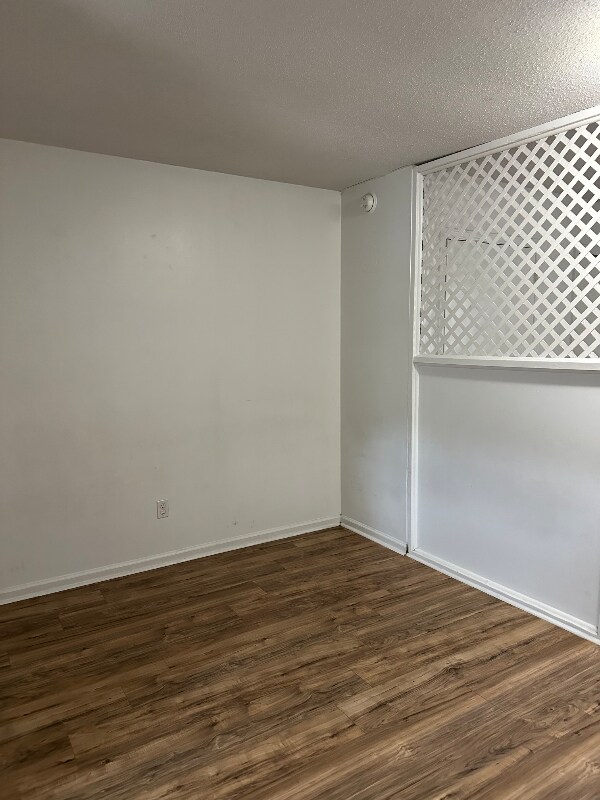 Building Photo - 1923 Norwood St SW