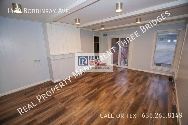 Building Photo - 1420 Bobbinray Ave